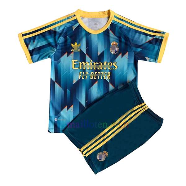 Real Madrid Concept Kit Kids 2022/23 Blue