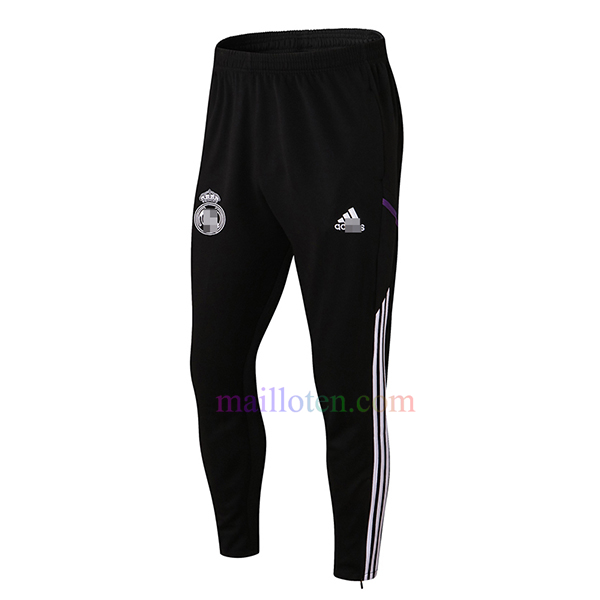 Real Madrid White Strike Drill Kit 2022/23 (black pants)