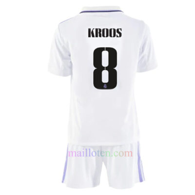#8 Real Madrid Home Kit Kids 2022/23