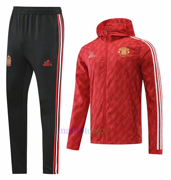 Manchester United Red Windrunner Kit 2022
