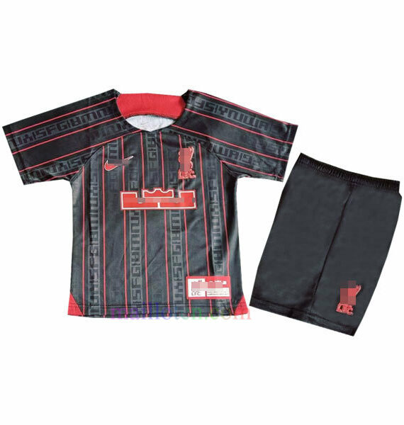 Liverpool Co-brand Kit Kids 2023/24 | Mailloten.com