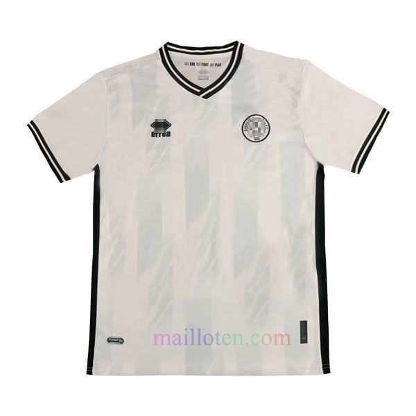 Soccer jersey black
