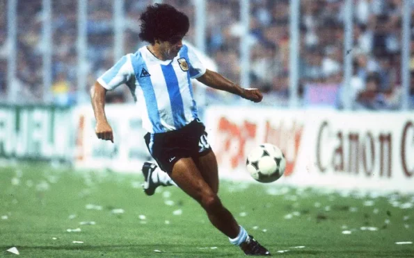 Maradona 3
