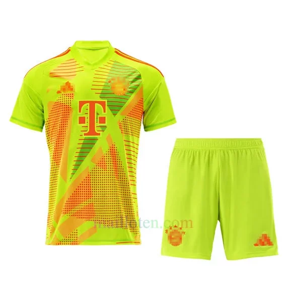 Bayern Munich Goalkeeper Kit Kids 2024/25