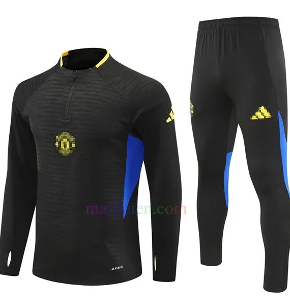 Manchester United Strike Drill Kit 2025/26 Player Version Black Manchester United Strike Drill Kit 2025/26 Player Version Black